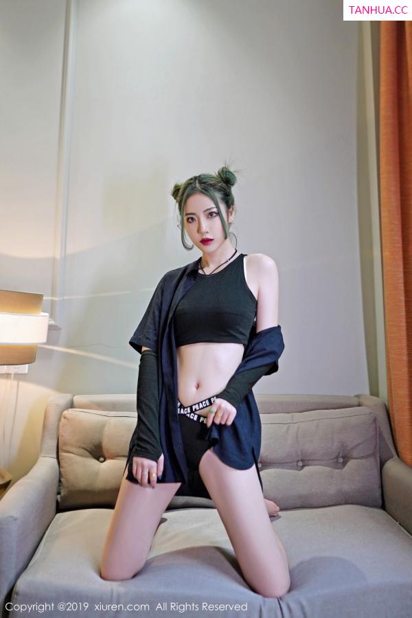 贾诗晗 小樱和 [XIUREN]高清写真图 2019.08.26 贾诗晗第18张图片